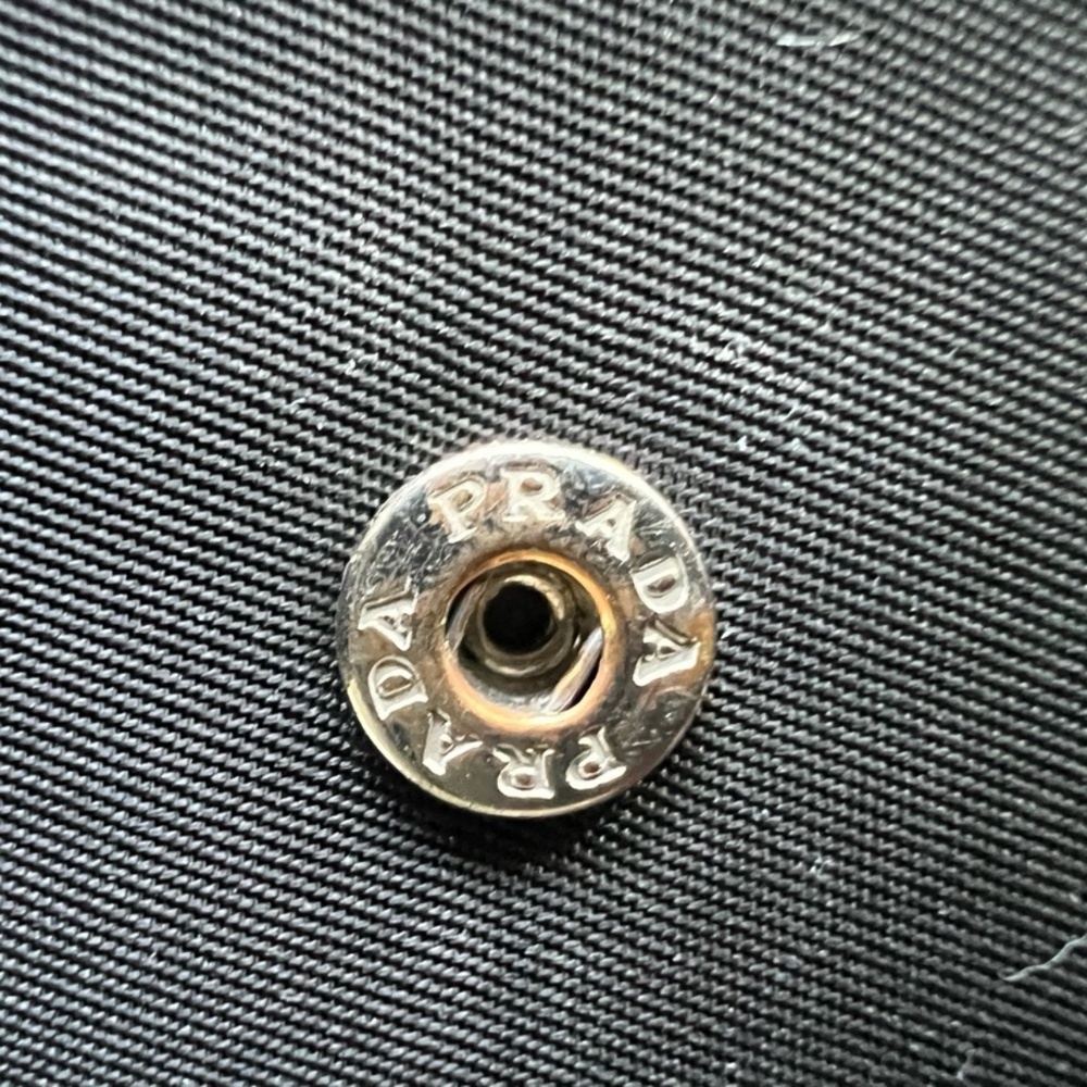 Prada Tessuto Nylon Black vintage 2005 Compact Wallet - Picture 8 of 15